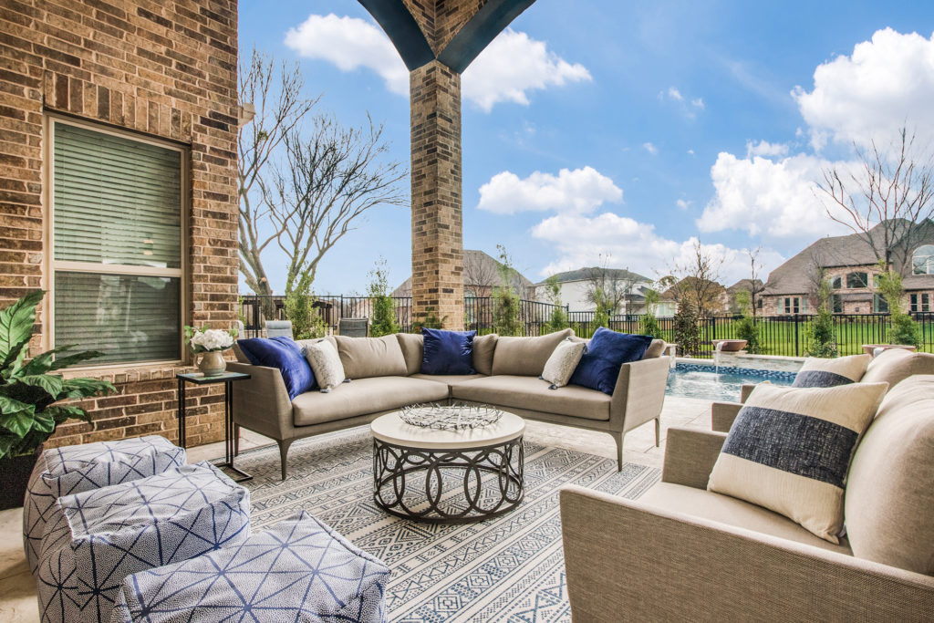 Outdoor Space Decor and Furniture - Interior Decorator Service in Barton Creek, TX